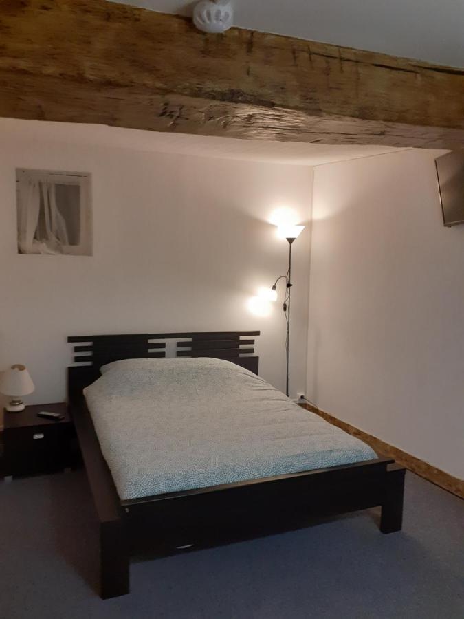 Le Grand Cerf Hotel Nonancourt Exterior photo