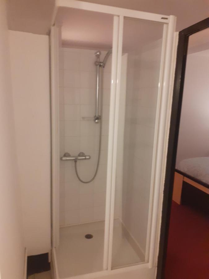 Le Grand Cerf Hotel Nonancourt Exterior photo